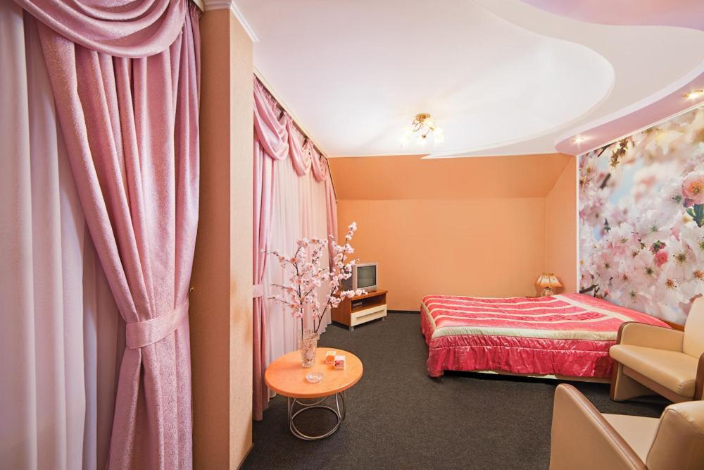 Hotel Hottey Kyjev Pokoj fotografie